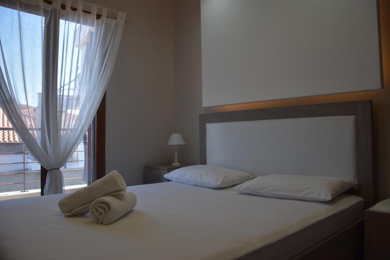 דירות אפיטוס Brezza Marina House מראה חיצוני תמונה