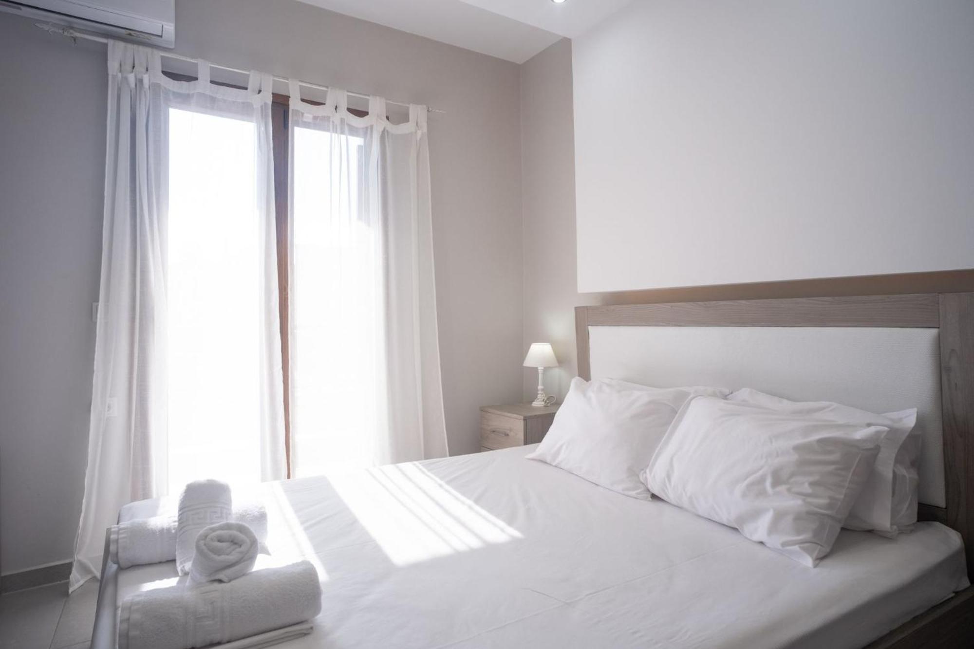 דירות אפיטוס Brezza Marina House מראה חיצוני תמונה