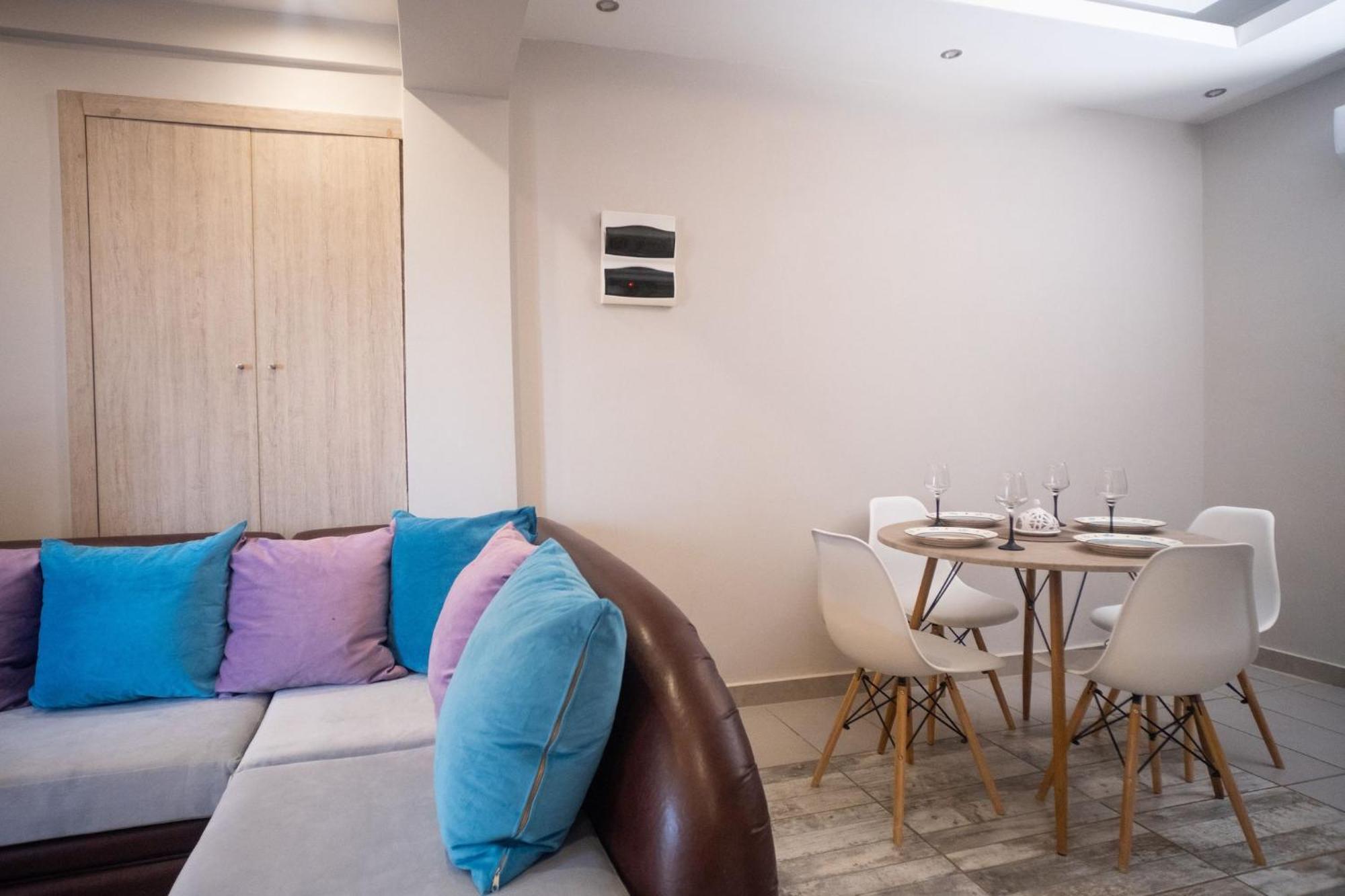 דירות אפיטוס Brezza Marina House מראה חיצוני תמונה